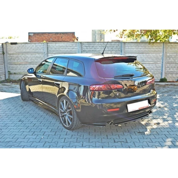 Központi Hátsó SPLITTER ALFA ROMEO 159 (with vertical bars)