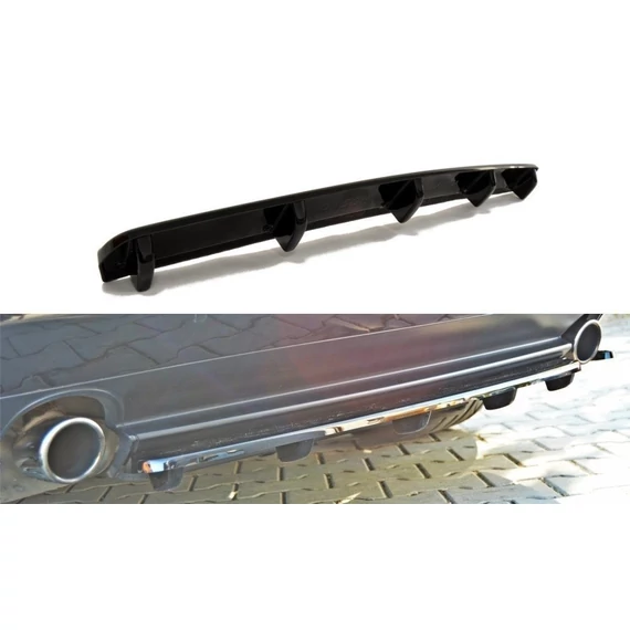 Központi Hátsó SPLITTER ALFA ROMEO 159 (with vertical bars)