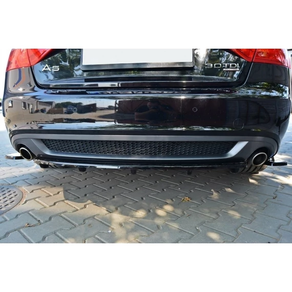 Központi Hátsó SPLITTER AUDI A5 S-LINE (with a vertical bar)