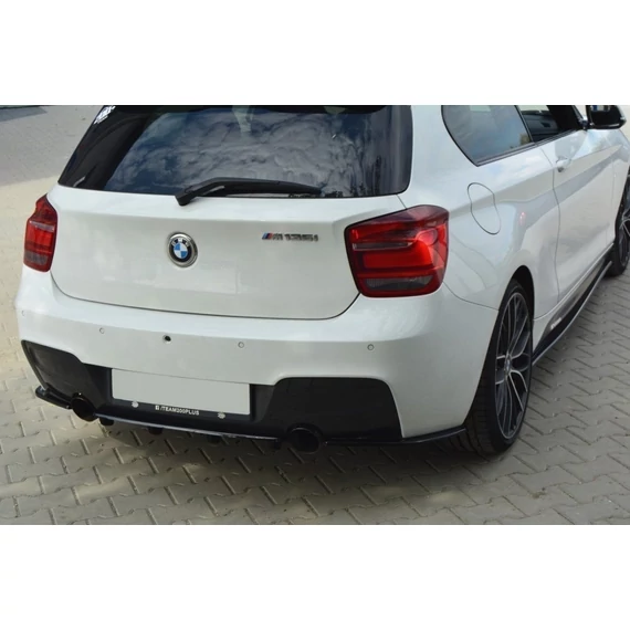 Központi Hátsó SPLITTER BMW 1 F20/F21 M-Power (with vertical bars)