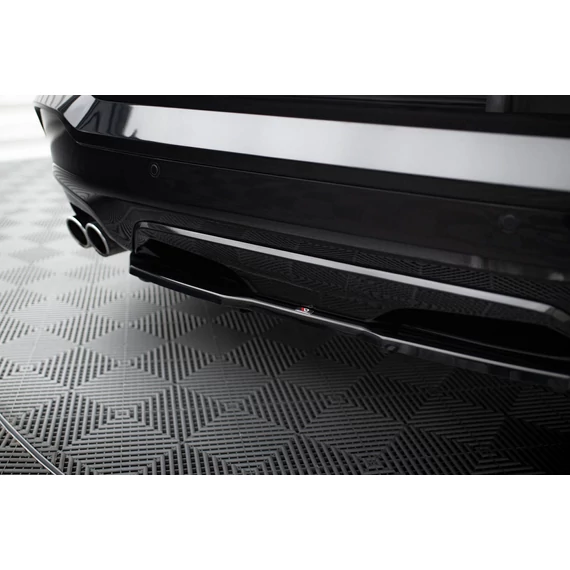 Központi Hátsó SPLITTER for BMW X4 M-PACK (with a vertical bar)