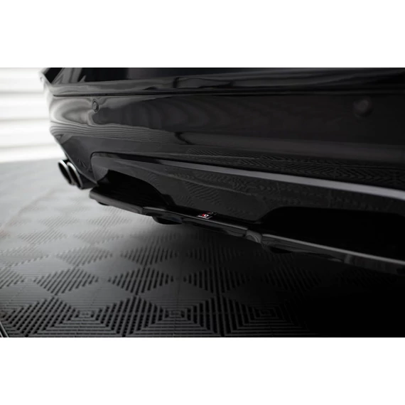 Központi Hátsó SPLITTER for BMW X4 M-PACK (with a vertical bar)