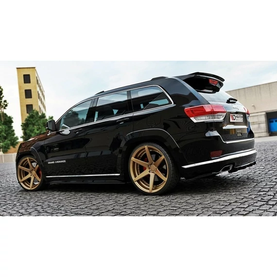 Központi Hátsó SPLITTER Jeep Grand Cherokee WK2 Summit FACELIFT (with a vertical bar)