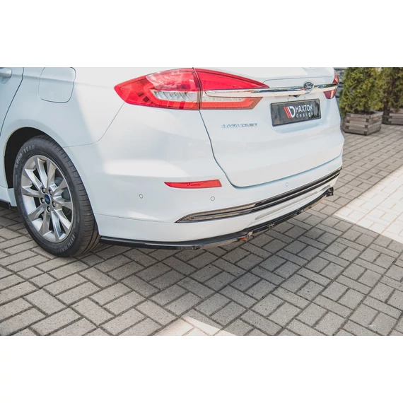 Központi Hátsó Splitter Ford Mondeo Estate Platinium Mk5 Facelift