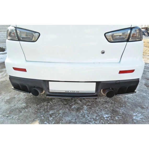 Központi Hátsó SPLITTER Mitsubishi Lancer Evo X (with vertical bars)