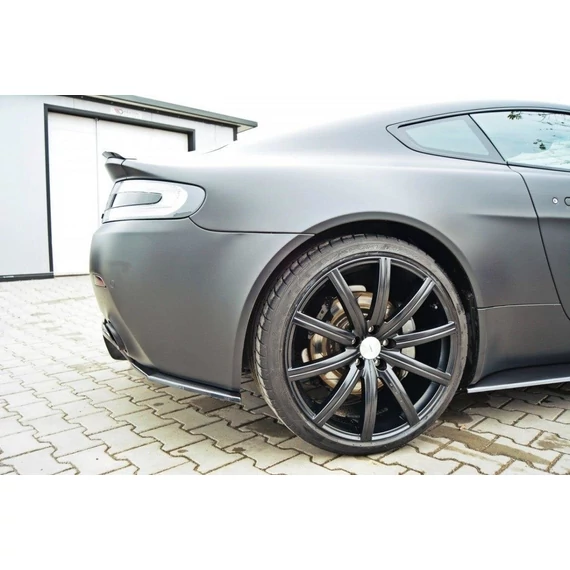 Hátsó Oldalsó Splitter ASTON MARTIN V8 VANTAGE