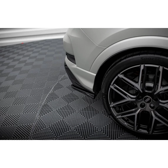 Hátsó Oldalsó Splitter Audi RSQ3 F3