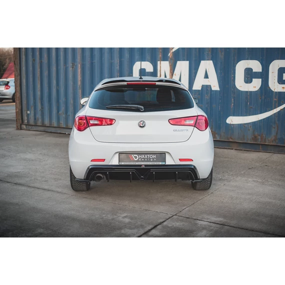 Hátsó Oldalsó Splitter V.3 Alfa Romeo Giulietta Facelift