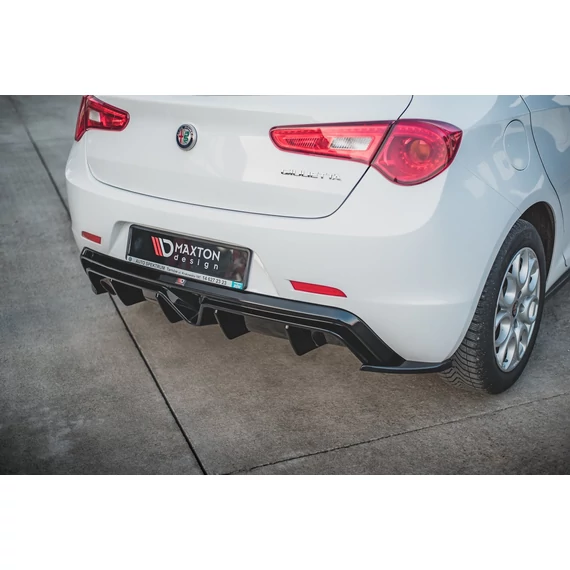 Hátsó Oldalsó Splitter V.3 Alfa Romeo Giulietta Facelift