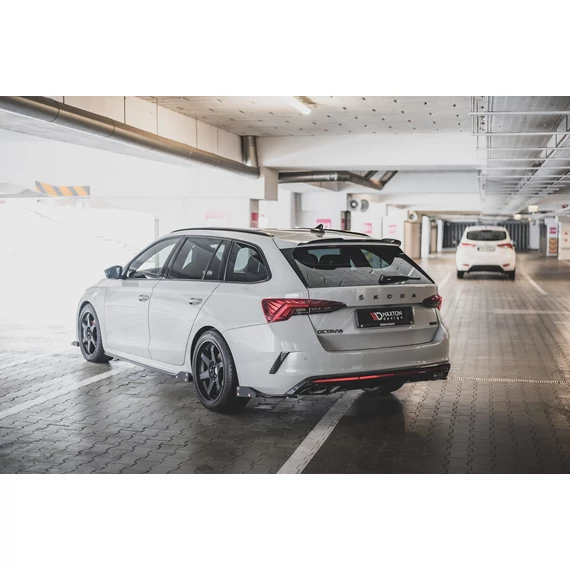 Hátsó Oldalsó Splitter V.2 + Flaps Skoda Octavia RS Mk4