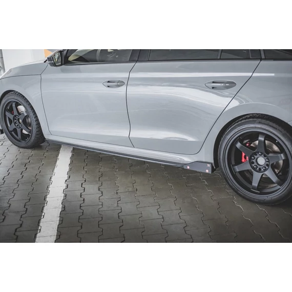 Oldalsó szoknyák Diffúzorok V.2 + Flaps Skoda Octavia RS Mk4