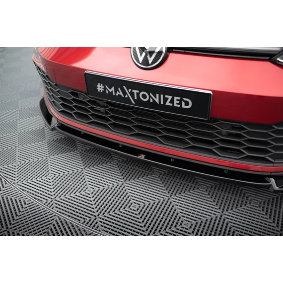 Első Splitter V.3 + Flaps Volkswagen Golf 8 GTI