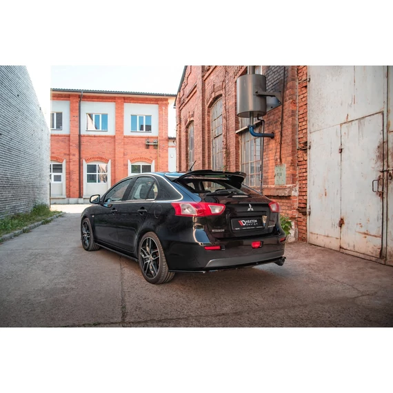 Hátsó Oldalsó Splitter Mistubishi Lancer Sportback Mk8