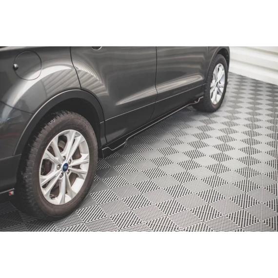 Oldalsó szoknyák Diffúzorok Ford Escape Mk3