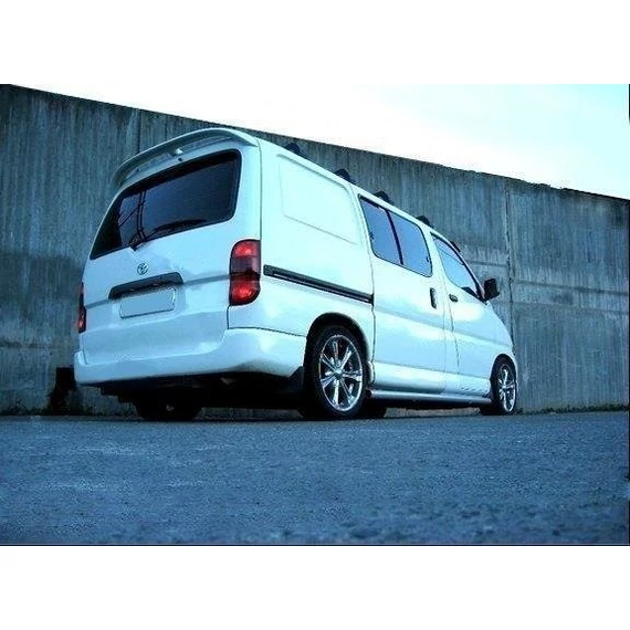 REAR SPOILER TOYOTA HIACE