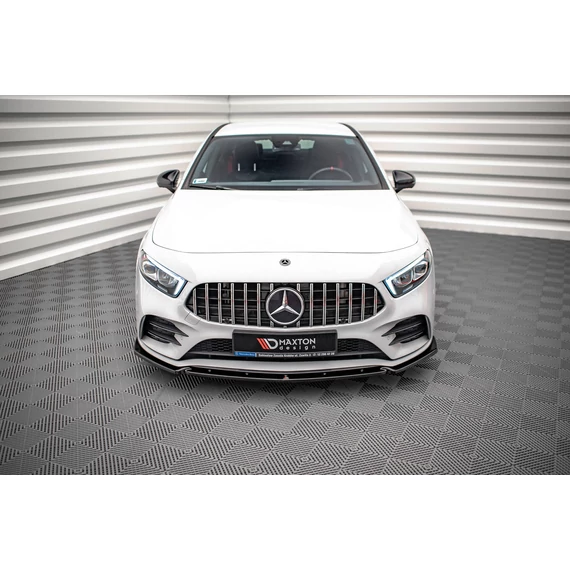Első Splitter V.4 Mercedes A35 AMG / AMG-Line W177
