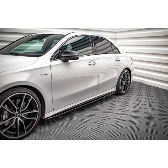 Oldalsó szoknyák Diffúzorok V.2  Mercedes A35 AMG / AMG-Line W177