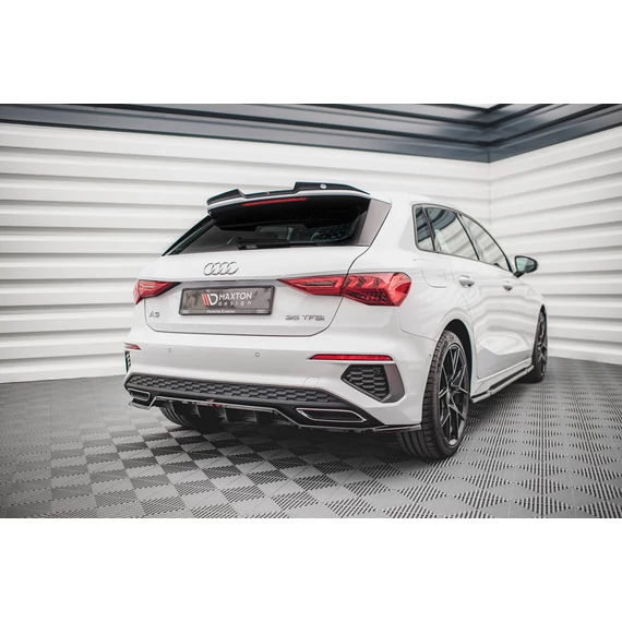 Központi Hátsó Splitter (with vertical bars) Audi A3 S-Line Sportback 8Y