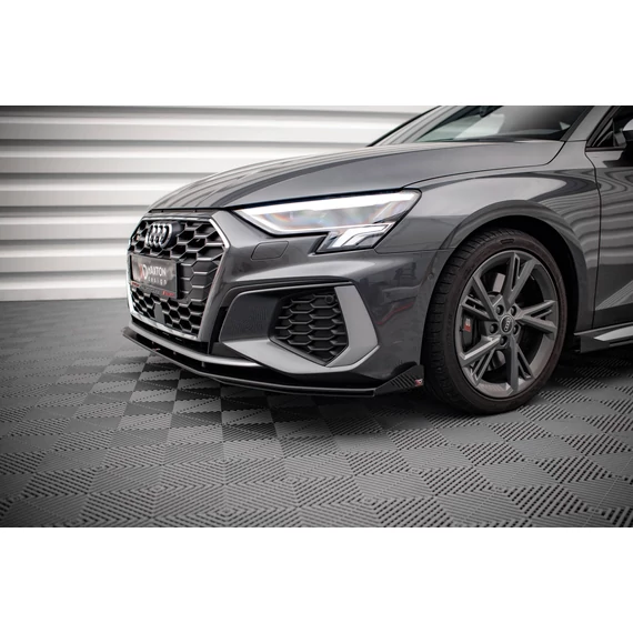 Street Pro Első Splitter V.1 + Flaps Audi S3 / A3 S-Line 8Y