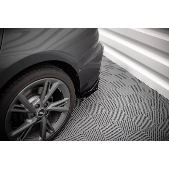 Street Pro Hátsó Oldalsó Splitter + Flaps Audi S3 Sedan 8Y