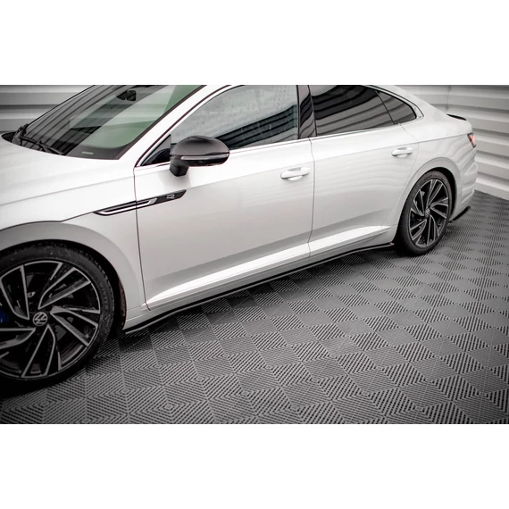 Street Pro Oldalsó szoknyák Diffúzorok V.2 Volkswagen Arteon R / R-Line Facelift