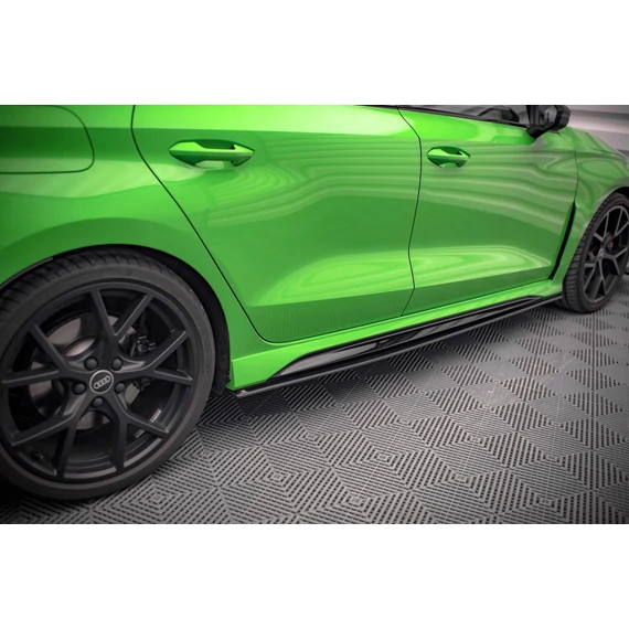 Street Pro Oldalsó szoknyák Diffúzorok Audi RS3 Sedan 8Y
