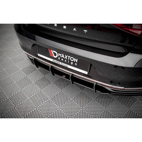 Street Pro Rear Diffuser Volkwagen Passat B8 Facelift