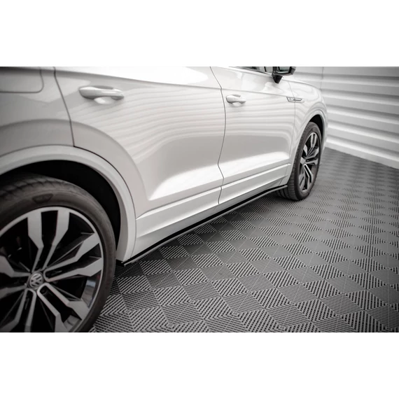 Oldalsó szoknyák Diffúzorok Volkswagen Touareg R-line Mk3