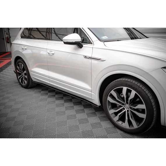 Oldalsó szoknyák Diffúzorok Volkswagen Touareg R-line Mk3
