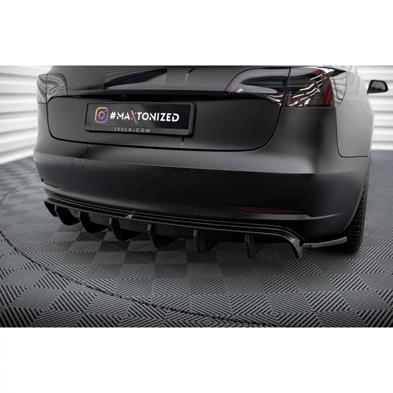 Hátsó Diffúzorok V.2 Tesla Model 3