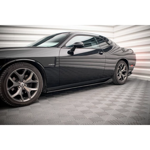 Oldalsó szoknyák Diffúzorok Dodge Challenger RT Mk3 Facelift