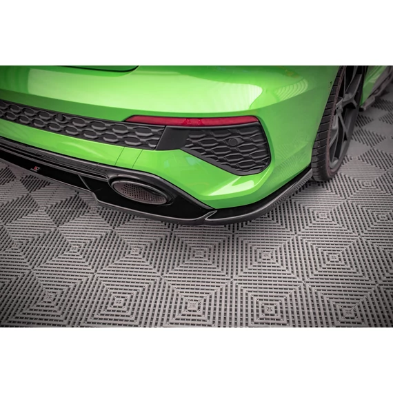 Központi Hátsó Splitter Audi RS3 Sedan 8Y
