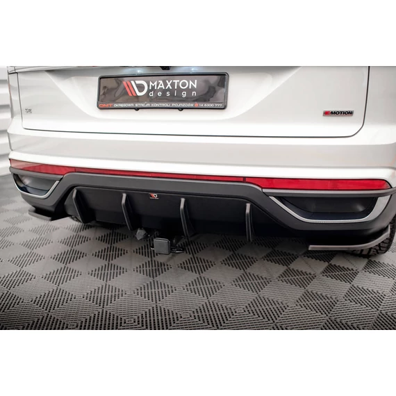 Hátsó Diffúzorok Volkswagen Atlas Cross Sport
