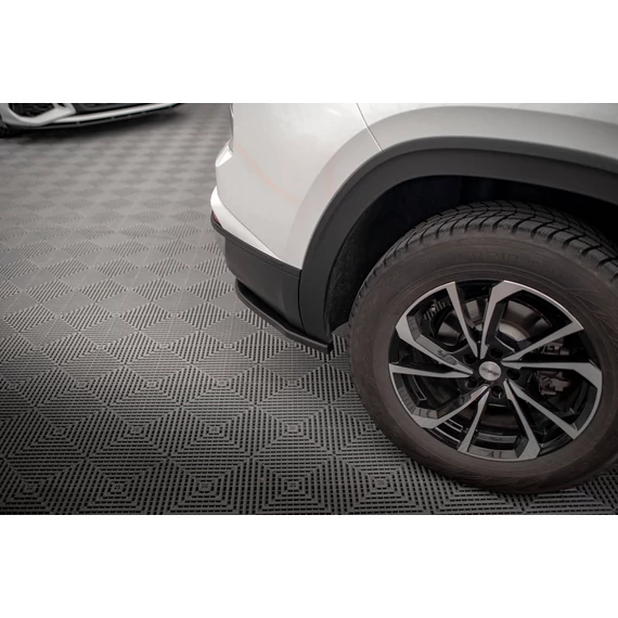 Hátsó Oldalsó Splitter Volkswagen Atlas Cross