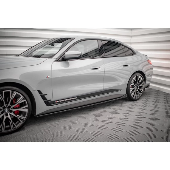 Oldalsó szoknyák Diffúzorok V.2 BMW 4 Gran Coupe M-Pack / M440i G26