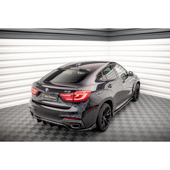 The extension of the rear window BMW X6 M-Pack F16
