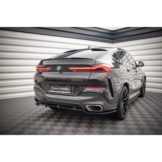 Központi Hátsó Splitter (with vertical bars) V.2 BMW X6 M-Pack G06