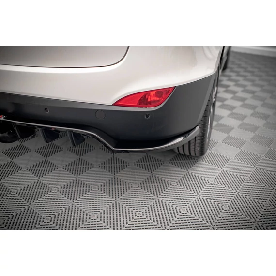 Központi Hátsó Splitter (with vertical bars) Hyundai ix35 Mk1