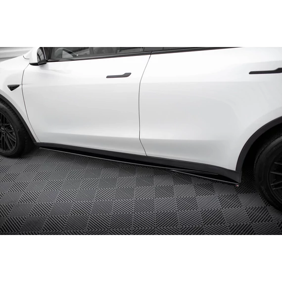 Oldalsó szoknyák Diffúzorok V.1 Tesla Model Y