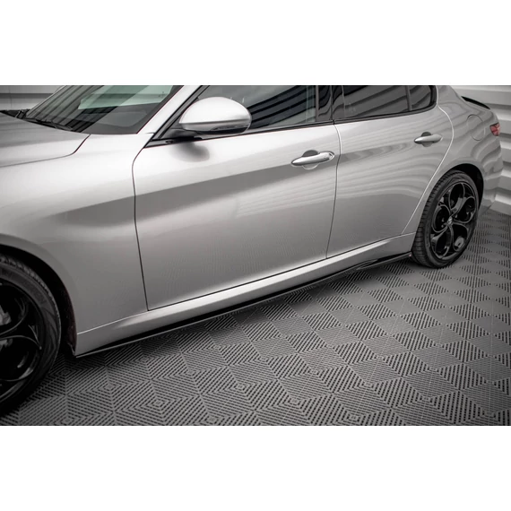 Oldalsó szoknyák Diffúzorok Alfa Romeo Giulia Sport