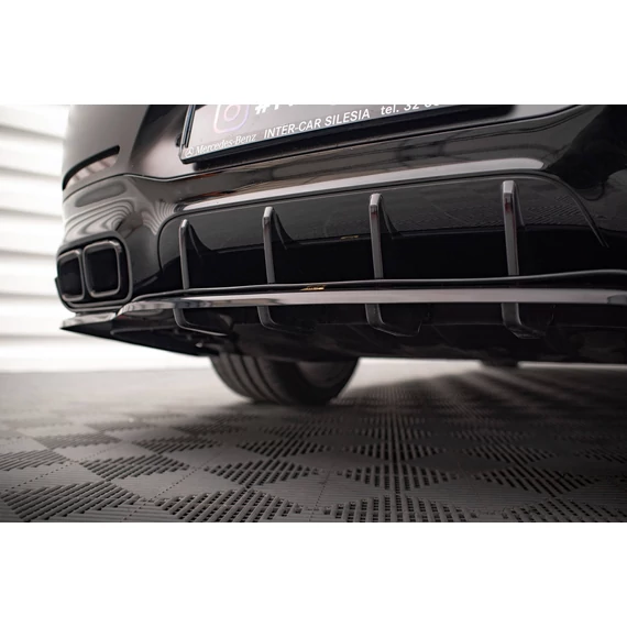 Központi Hátsó Splitter (with vertical bars) Mercedes-AMG GT 63S 4-Door Coupe Aero