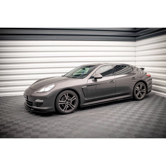 Oldalsó szoknyák Diffúzorok V.1 Porsche Panamera / Panamera Diesel / Panamera Turbo 970