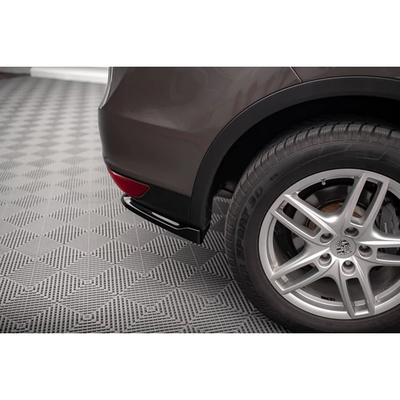 Hátsó Oldalsó Splitter Porsche Cayenne Mk2