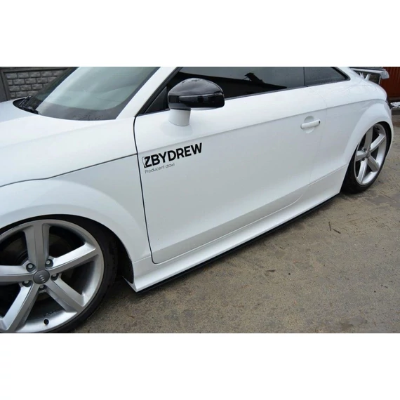 RACING Oldalsó szoknyák Diffúzorok AUDI TT MK2 RS