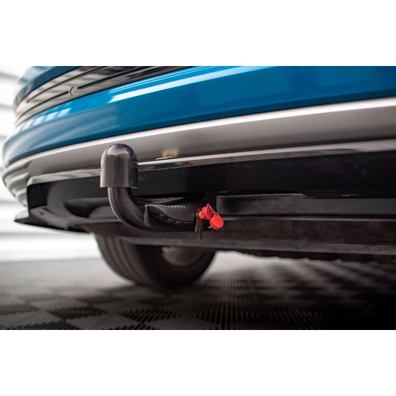 Központi Hátsó Splitter (with vertical bars) Audi e-tron