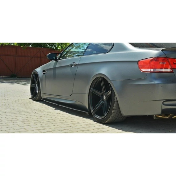 RACING Oldalsó szoknyák Diffúzorok BMW M3 E92 / E93 (PREFACE MODEL)