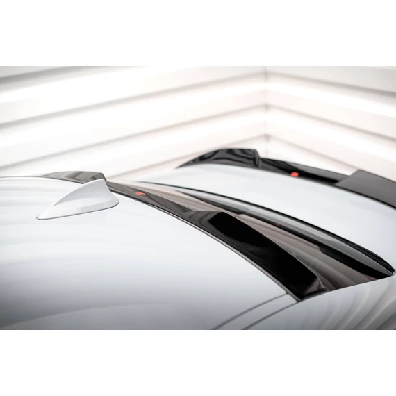 The extension of the rear window BMW 2 Coupe G42 / M2 G87