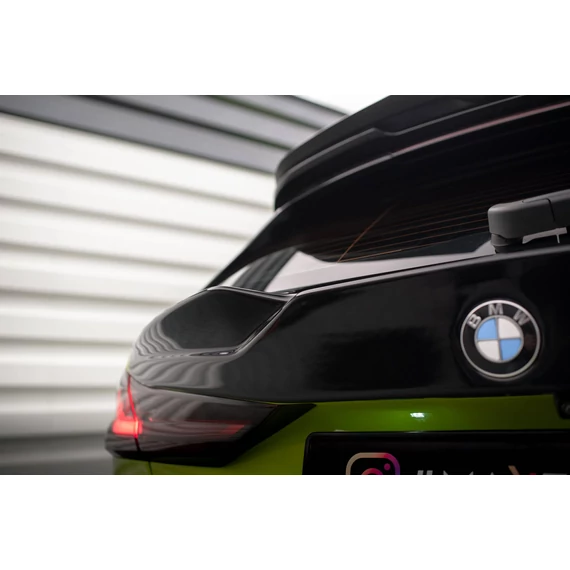 The extension of the rear window BMW 1 F40 M-Pack / M135i