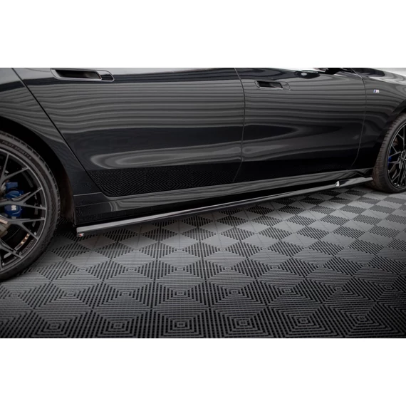 Oldalsó szoknyák Diffúzorok BMW 7 M-Pack G70
