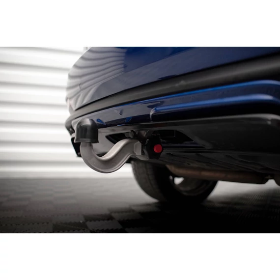 Központi Hátsó Splitter (with vertical bars) Maserati Levante GTS Mk1